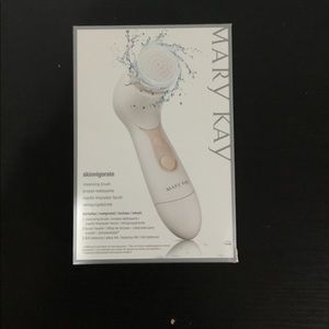 Mary Kay Skinvigorate Brush